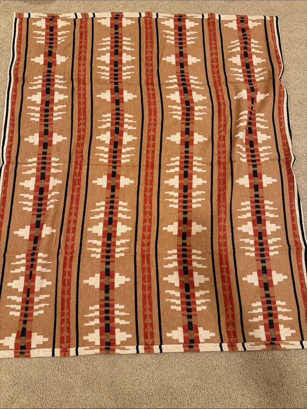 Patterned Wool Blanket Throw in Rust, Black & Cream - Picture 8 of 10